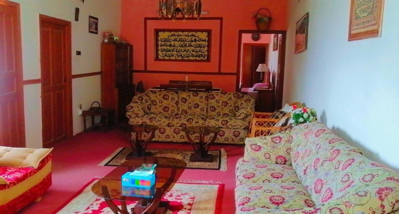 Poonch Guest House Muzaffarabad Exterior foto